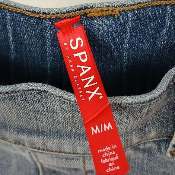SPANX Skinny Ankle Jean, Light Vintage Wash Size M Pull On - Picture 4 of 6